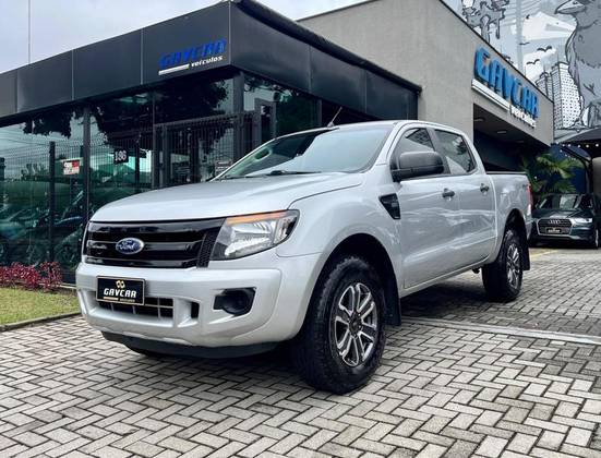 FORD RANGER 2.2 XL 4X4 CD 16V DIESEL 4P MANUAL FORD RANGER 2.2 XL 4X4 CD 16V DIESEL 4P MANUAL